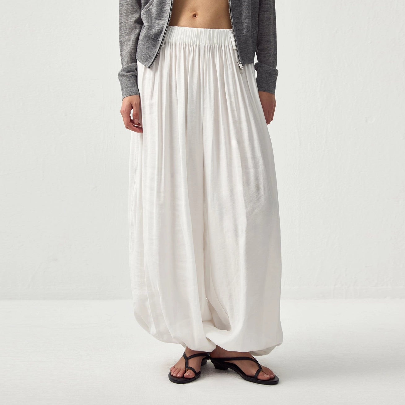 Pleated Oversized Lantern Balloon Pants