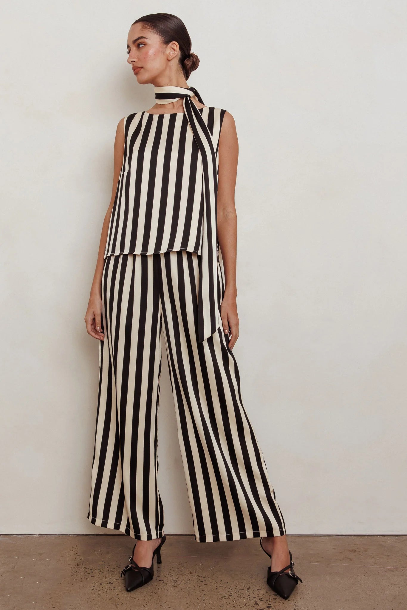 Lee Set | Two Piece Galore Striped Top and Pants Set
