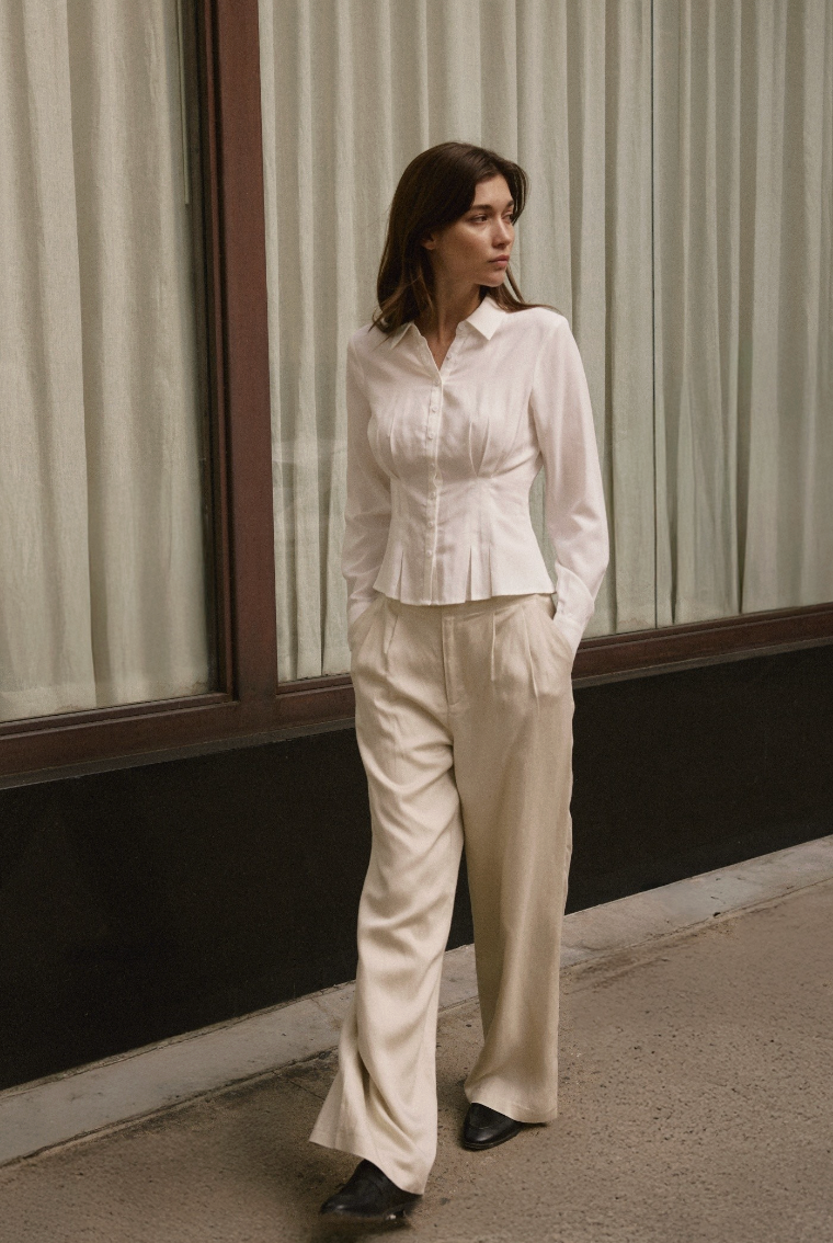 Gracie Top | Pleated Waistline Button-down Top