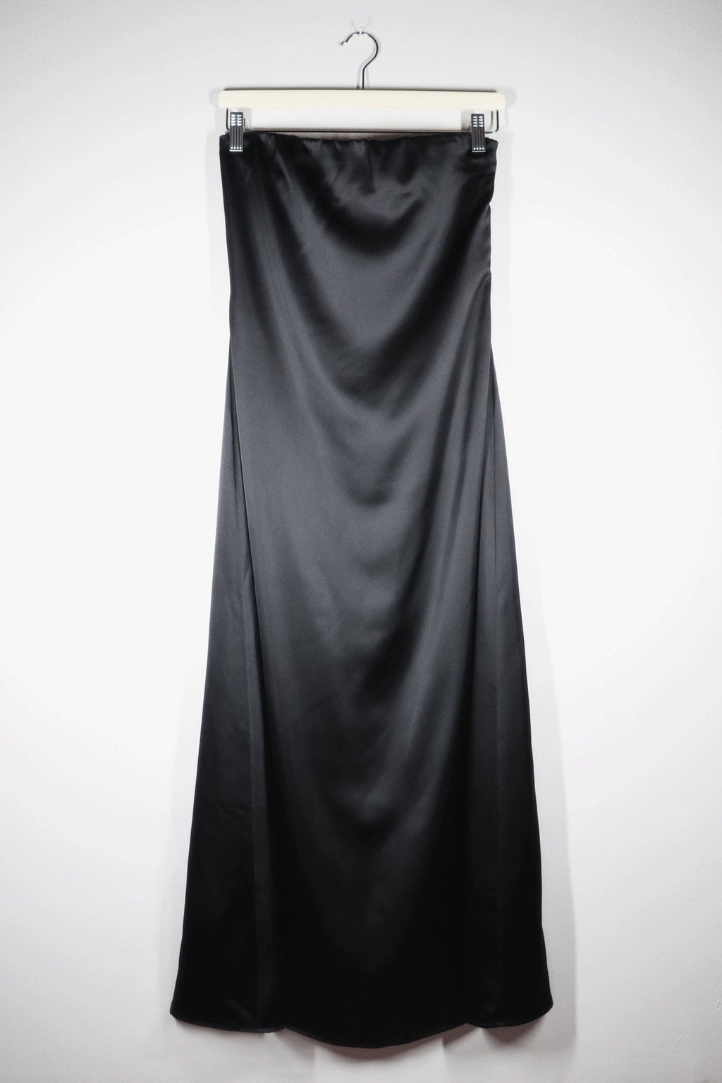 Kelsey Dress | Tube Satin Maxi Dress - Garms