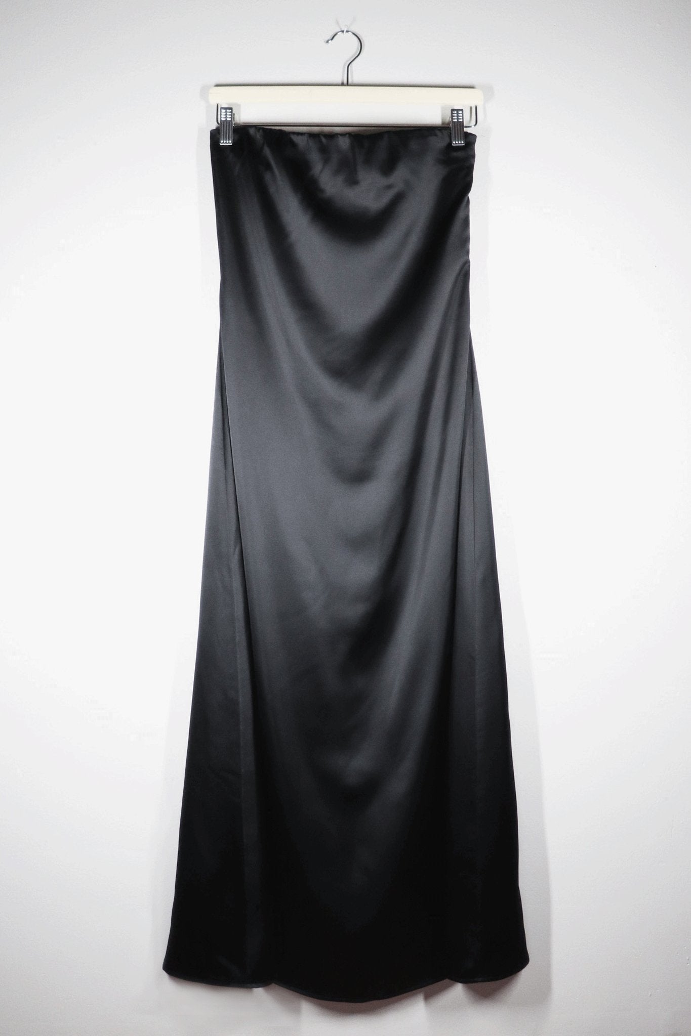 Kelsey Dress | Tube Satin Maxi Dress - Garms